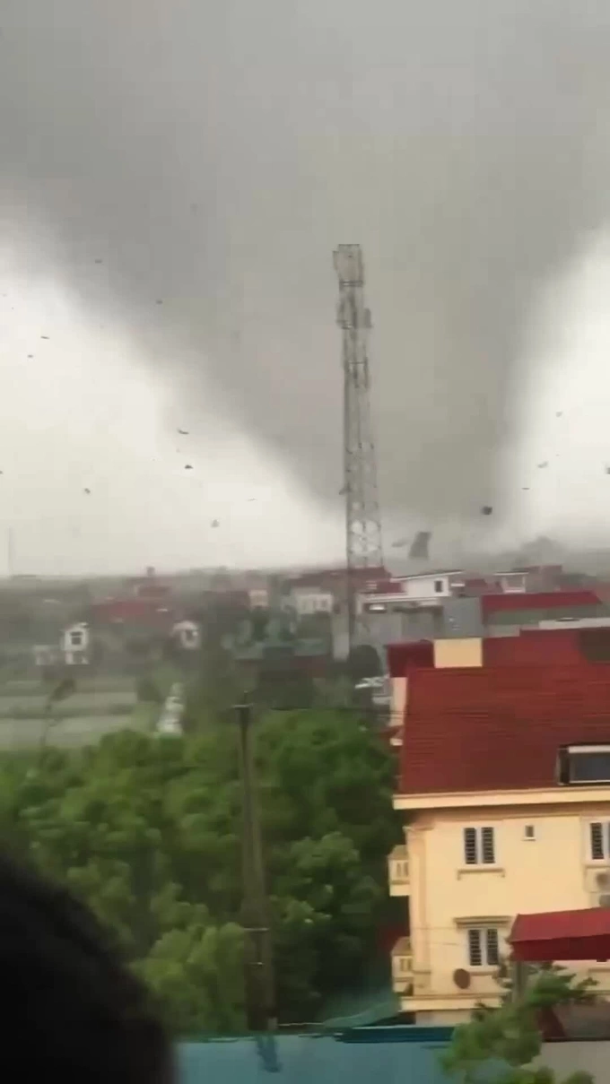 13 hours of Storm Bualoi battering Vietnam