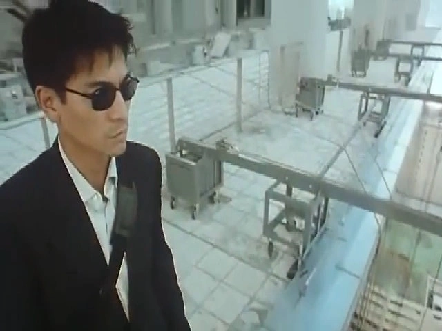 Giây phút đoạt mệnh (Running Out of Time)