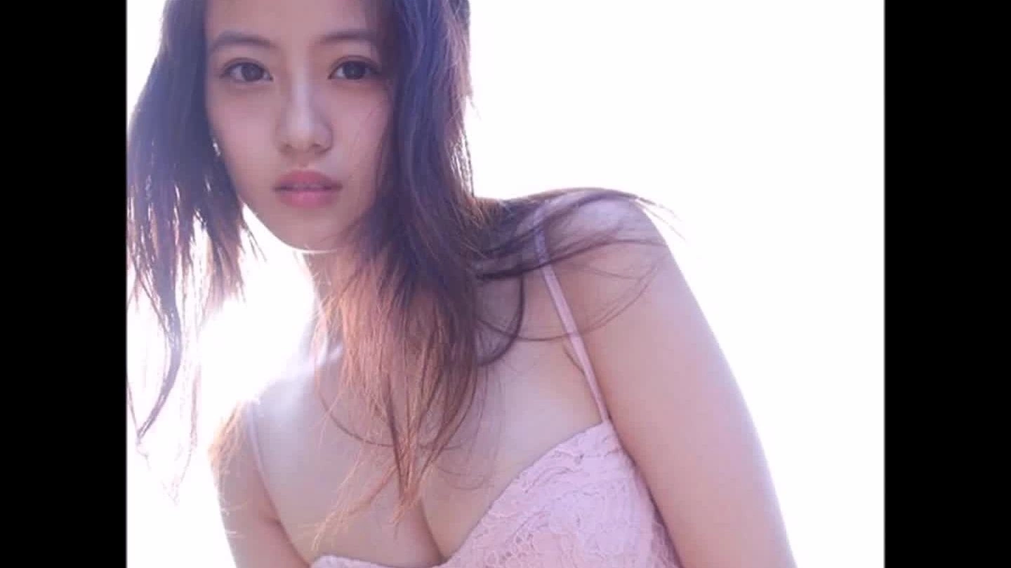 Vẻ đẹp của Mio Imada