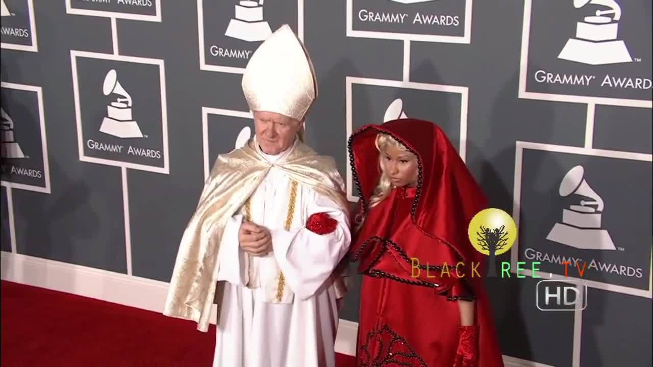 Nicki Minaj ở Grammy 2012