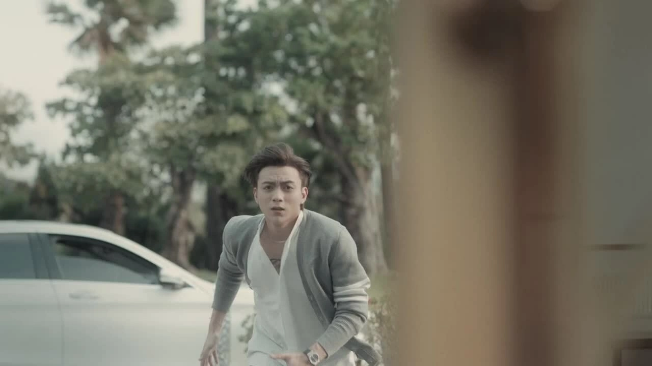 MV 'Nếu ngày ấy' Soobin Hoàng Sơn