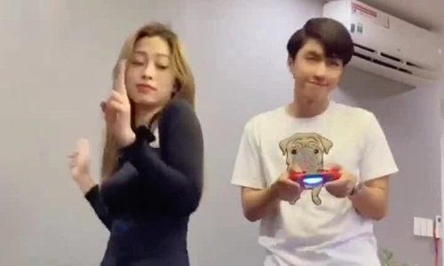 Bình An - Phương Nga nhảy
