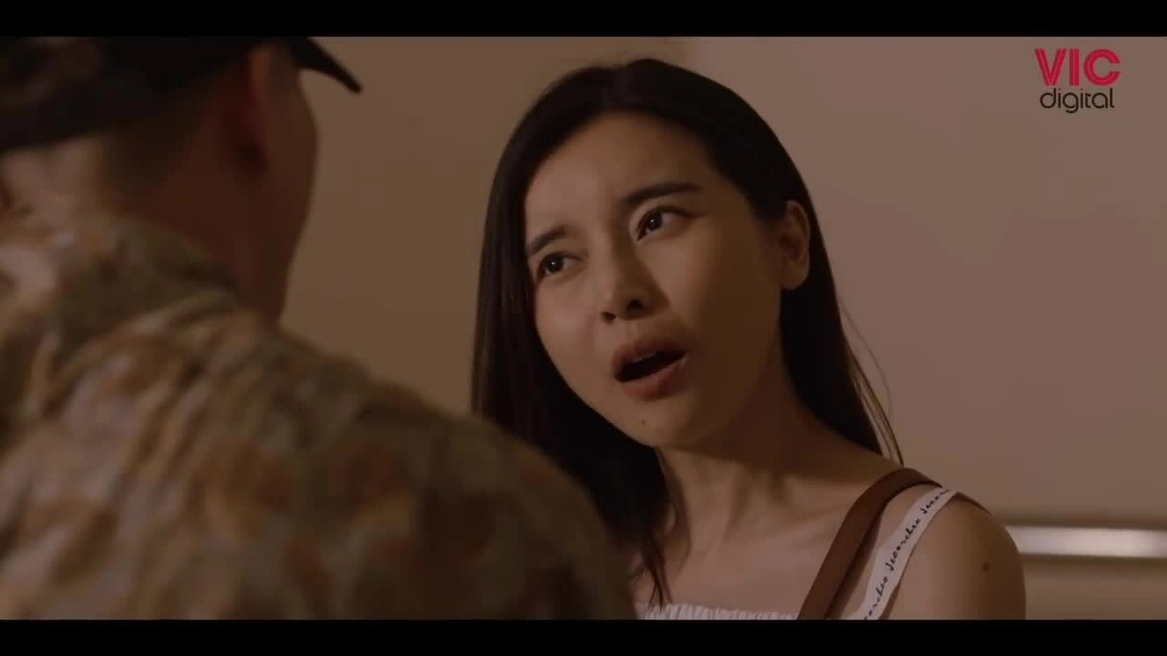 Cao Thái Hà trong phim 'Bão ngầm'