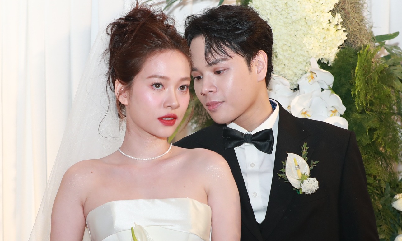 Jaykii nói lời yêu thương, cảm ơn vợ ở tiệc cưới