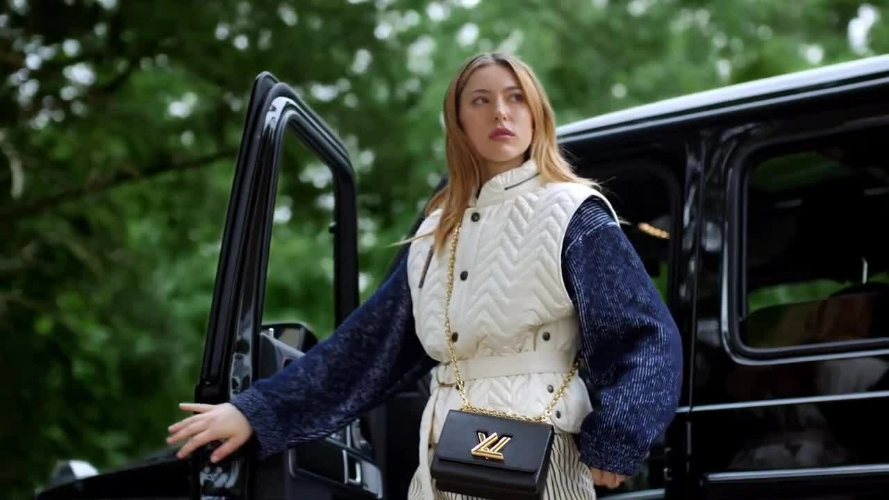 Eve Jobs đóng quảng cáo cho Louis Vuitton