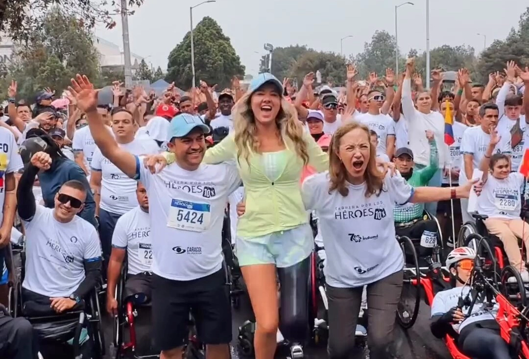 Hoa hậu Colombia lần đầu thi marathon với chân giả