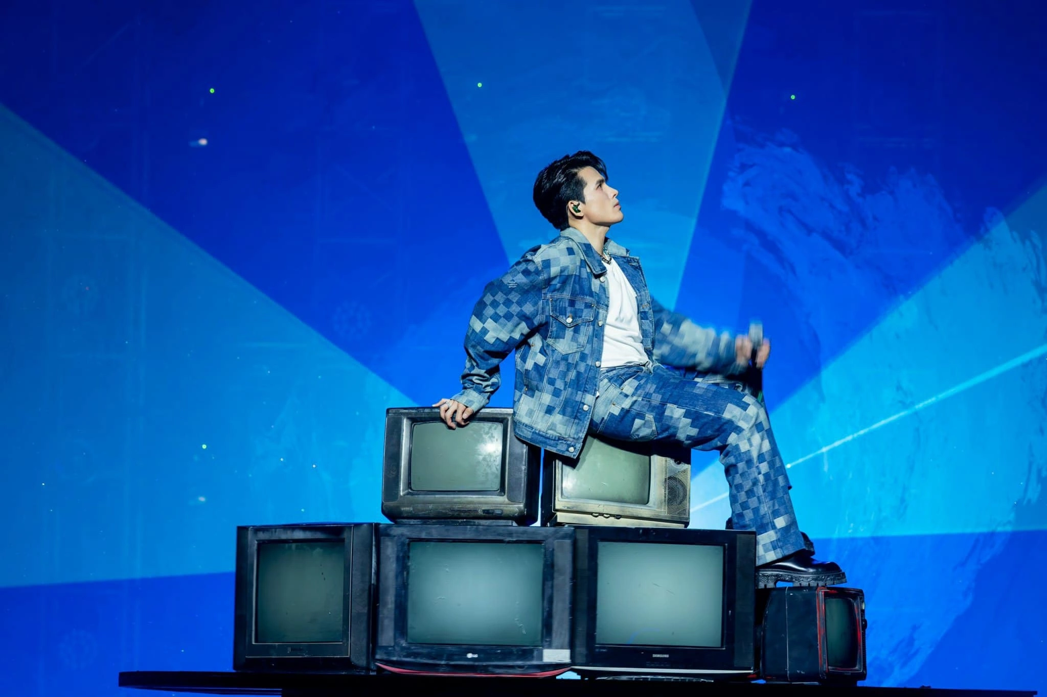 Tiết mục "Hơn 1000 năm sau - Chia cách bình yên"