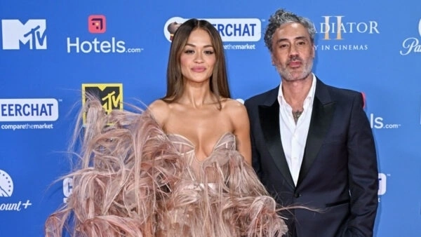 Rita Ora ở EMAs 2024
