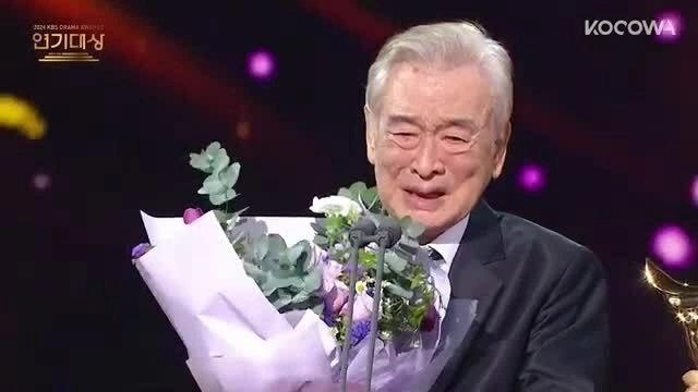 Lee Soon Jae - 'ông nội quốc dân' của màn ảnh Hàn - Báo VnExpress Giải trí