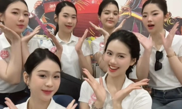 Diệu Huyền sinh hoạt tại nhà chung cùng thí sinh Hoa hậu Việt Nam