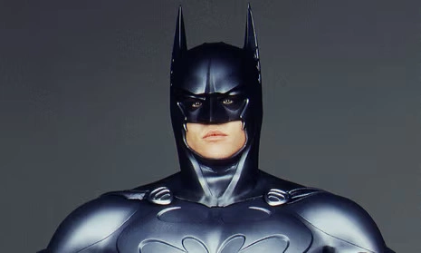 Val Kilmer trong 'Batman Forever'