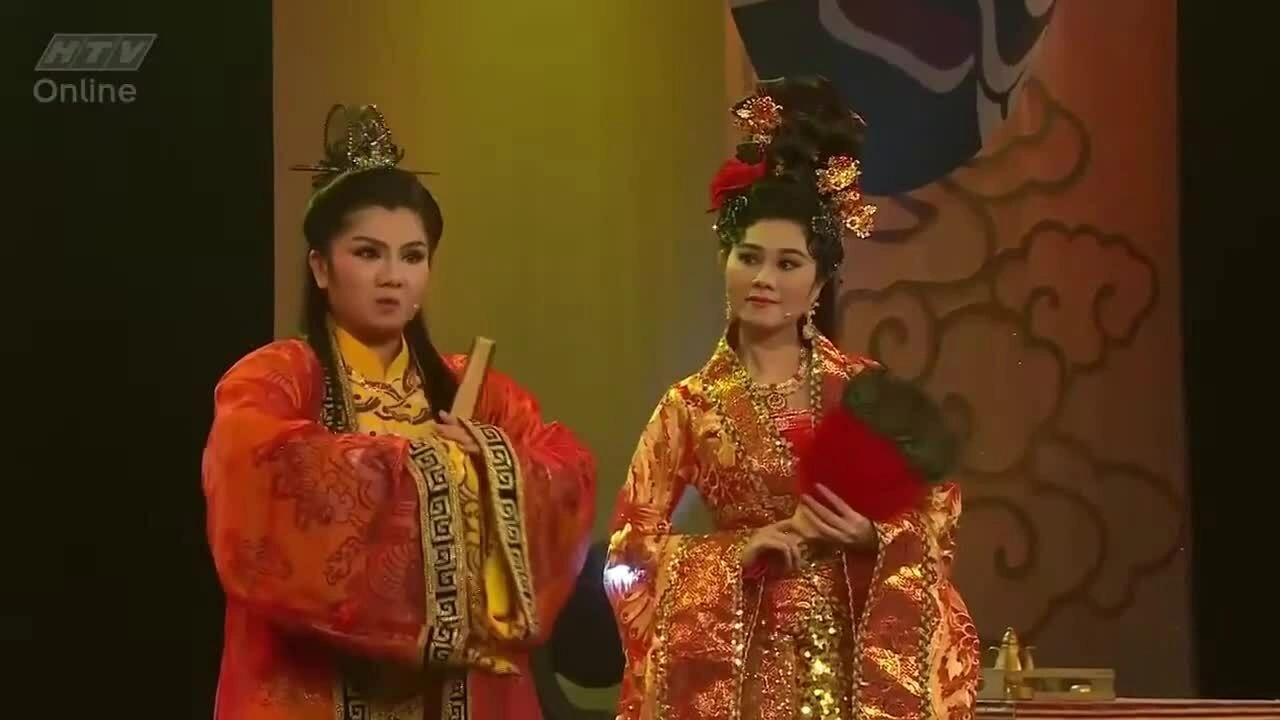 Quế Trân, Tú Sương (hậu duệ thứ năm của Minh Tơ) trong trích đoạn "Tô Hiến Thành xử án" năm 2017