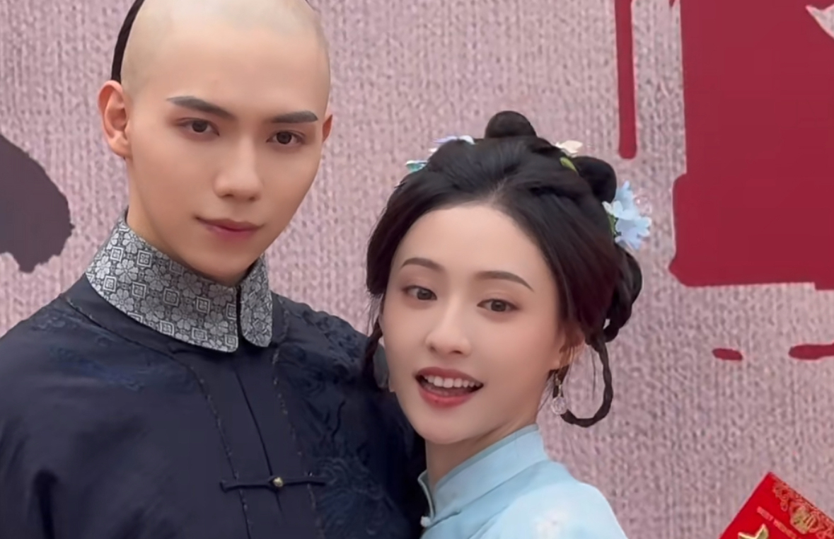 Dàn sao đóng phim ngắn 'Hoàn Châu cách cách'
