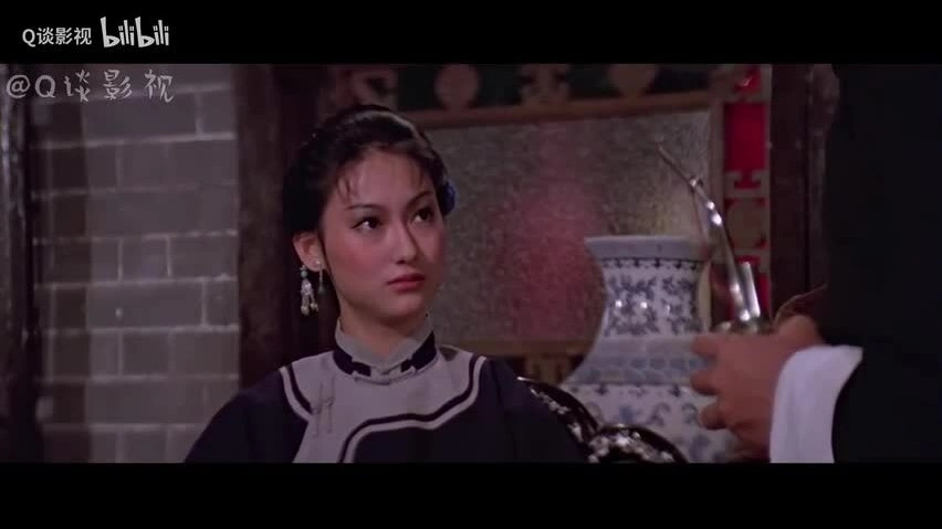 Vẻ đẹp Huệ Anh Hồng thời trẻ