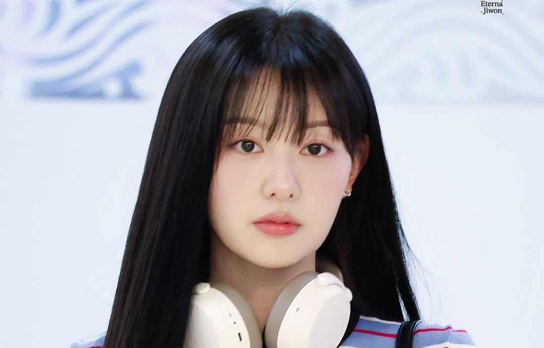 Kim Ji Won đi Thượng Hải, Trung Quốc dự sự kiện