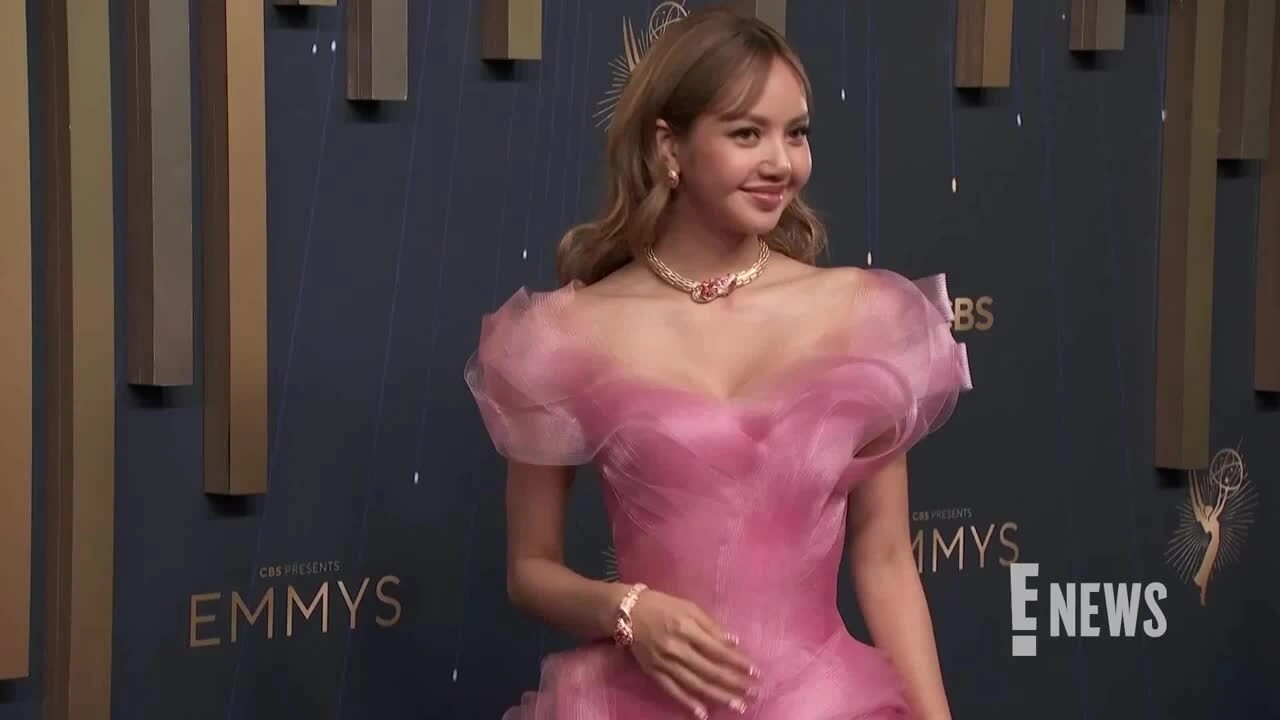 Lisa ở Emmy 2025