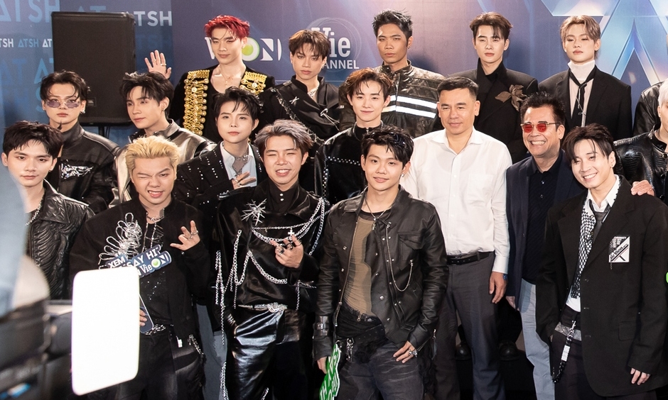 Fan chào đón sao Anh trai say hi mùa 2 ra mắt