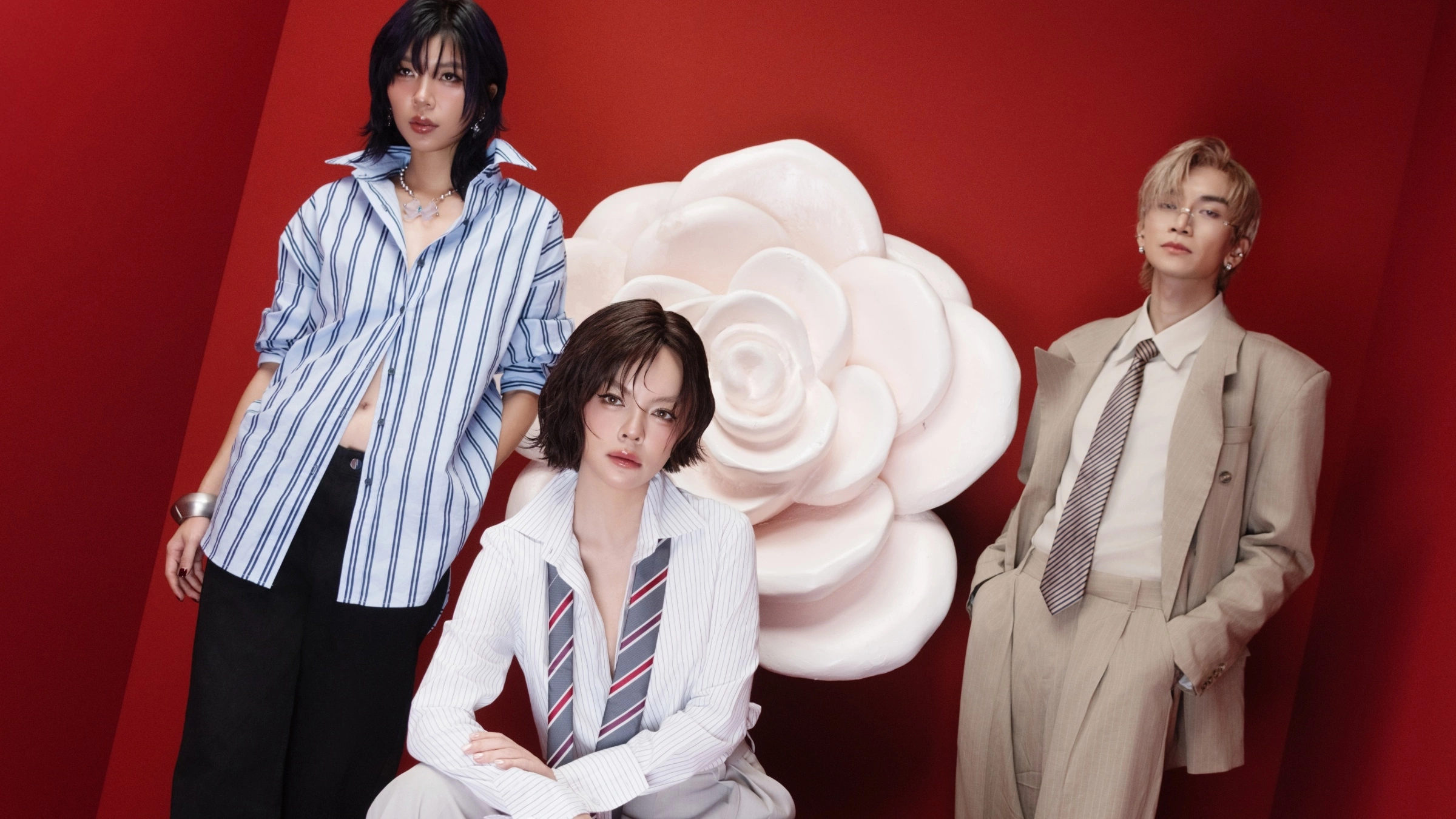 MV "Xinh sao phải khóc" của Phạm Quỳnh Anh