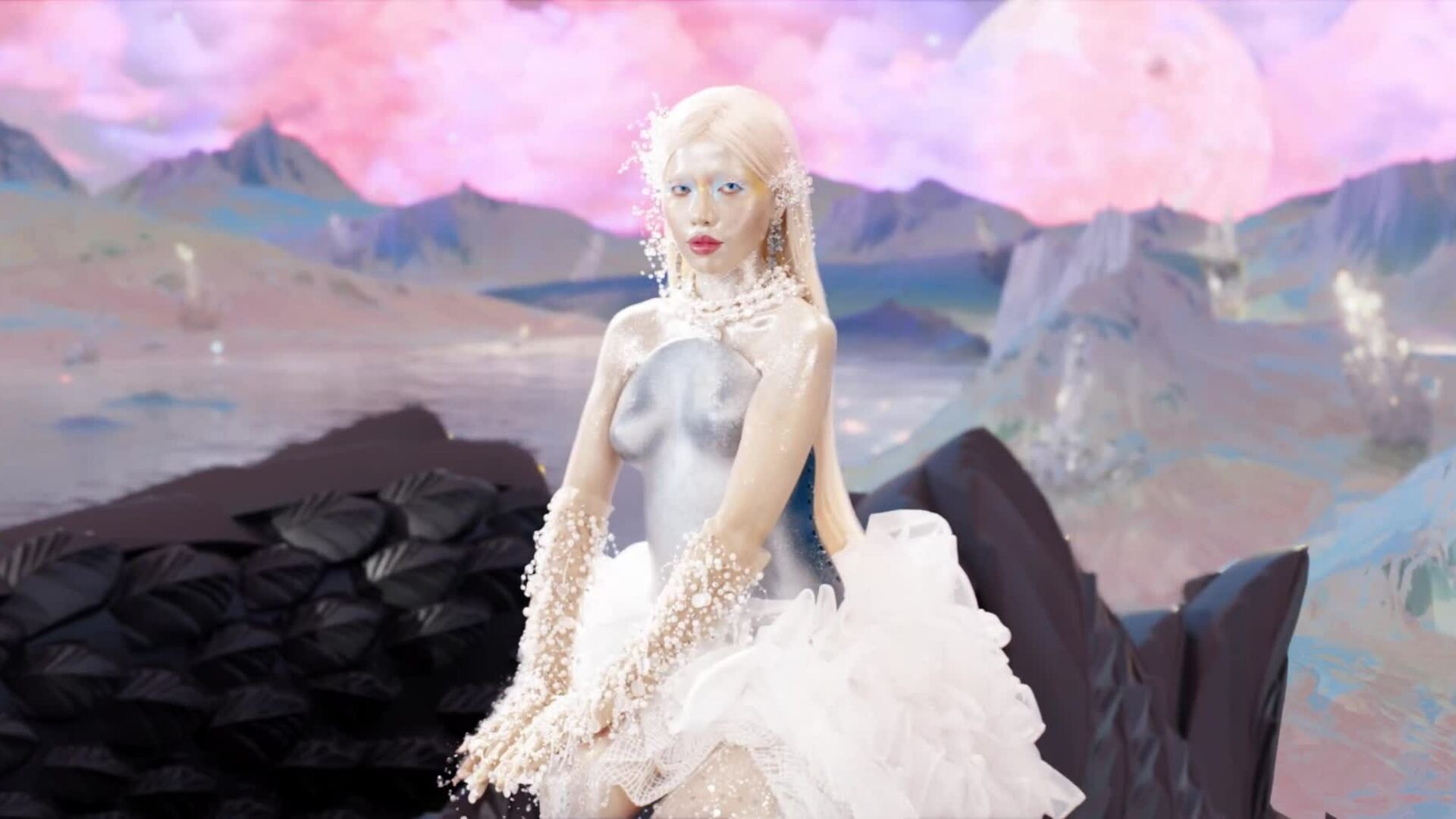 Ca khúc "Giữa một vạn người" của Phùng Khánh Linh