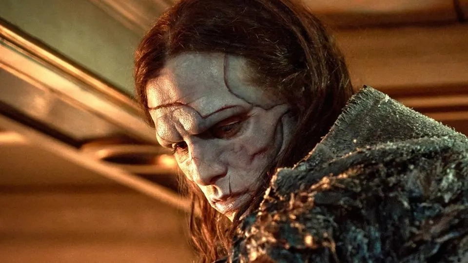 Hậu trường Jacob Elordi hóa trang The Creature 'Frankenstein'