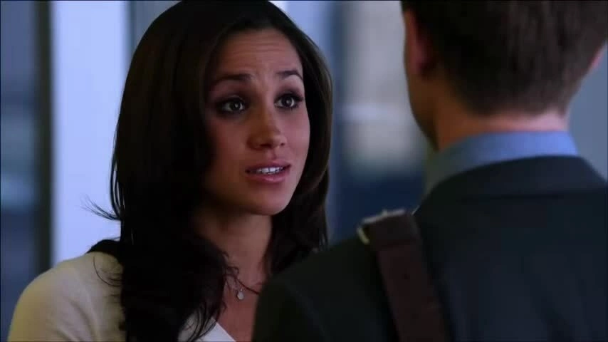 Meghan Markle trong Suits mùa 1