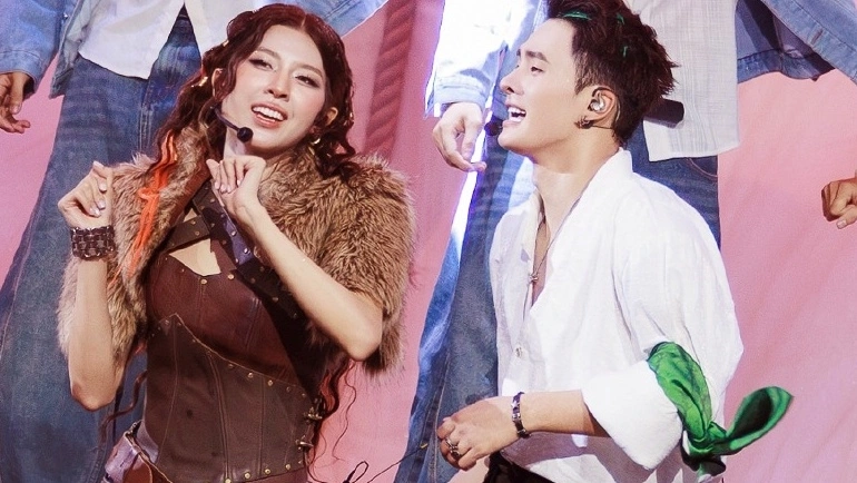 Tiết mục "Sớm muộn thì" tại Anh trai say hi