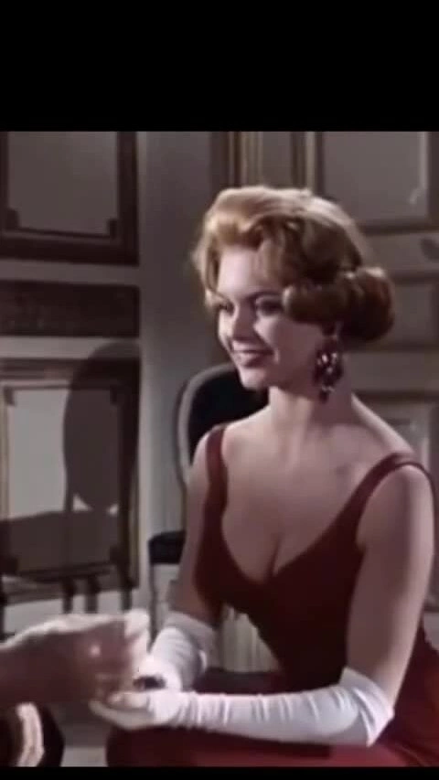 Brigitte Bardot trong phim 'Une Parisienne'