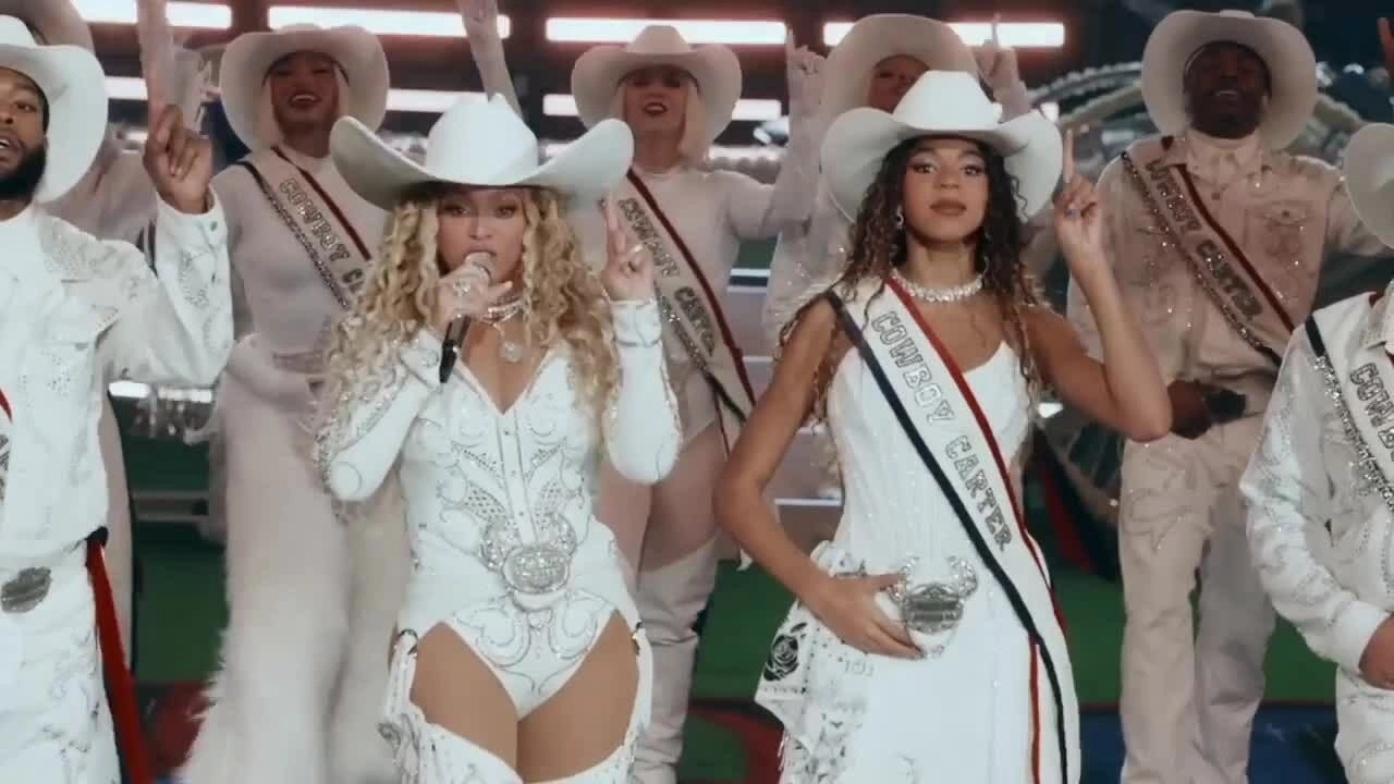 Beyoncé biểu diễn tại NFL Giáng sinh 2024