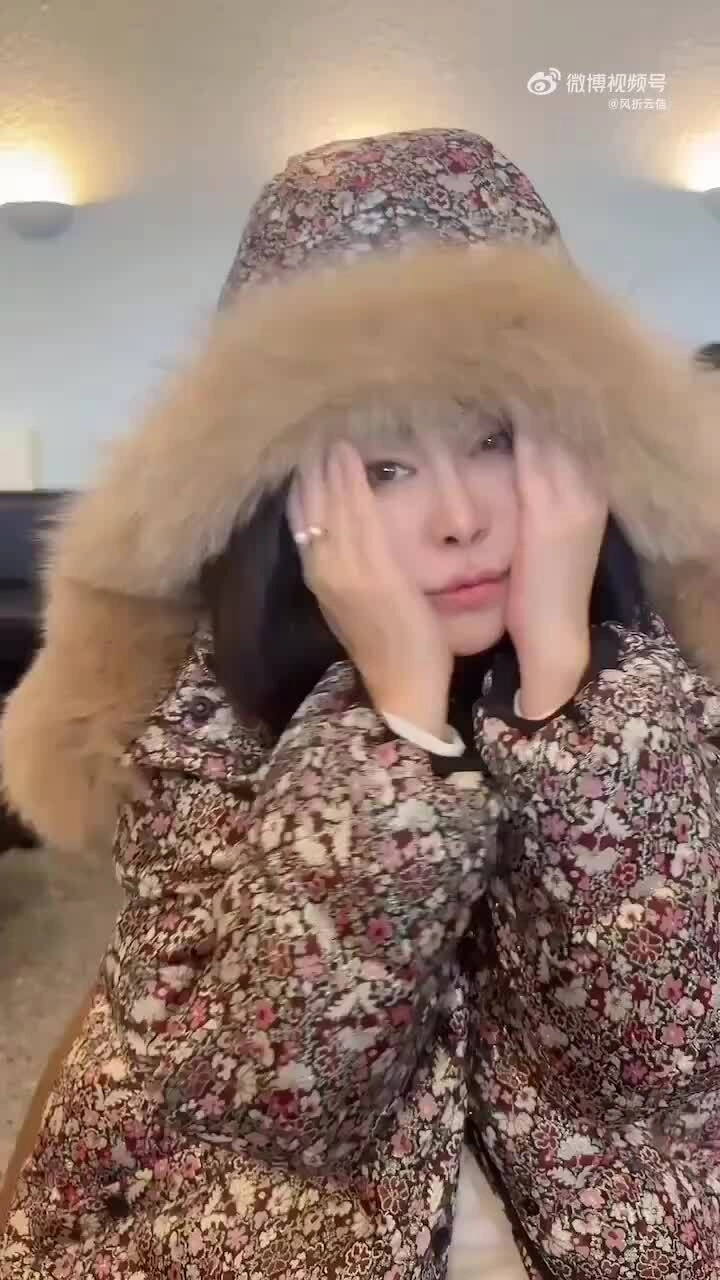 Vương Tổ Hiền gây sốt với video 7 giây