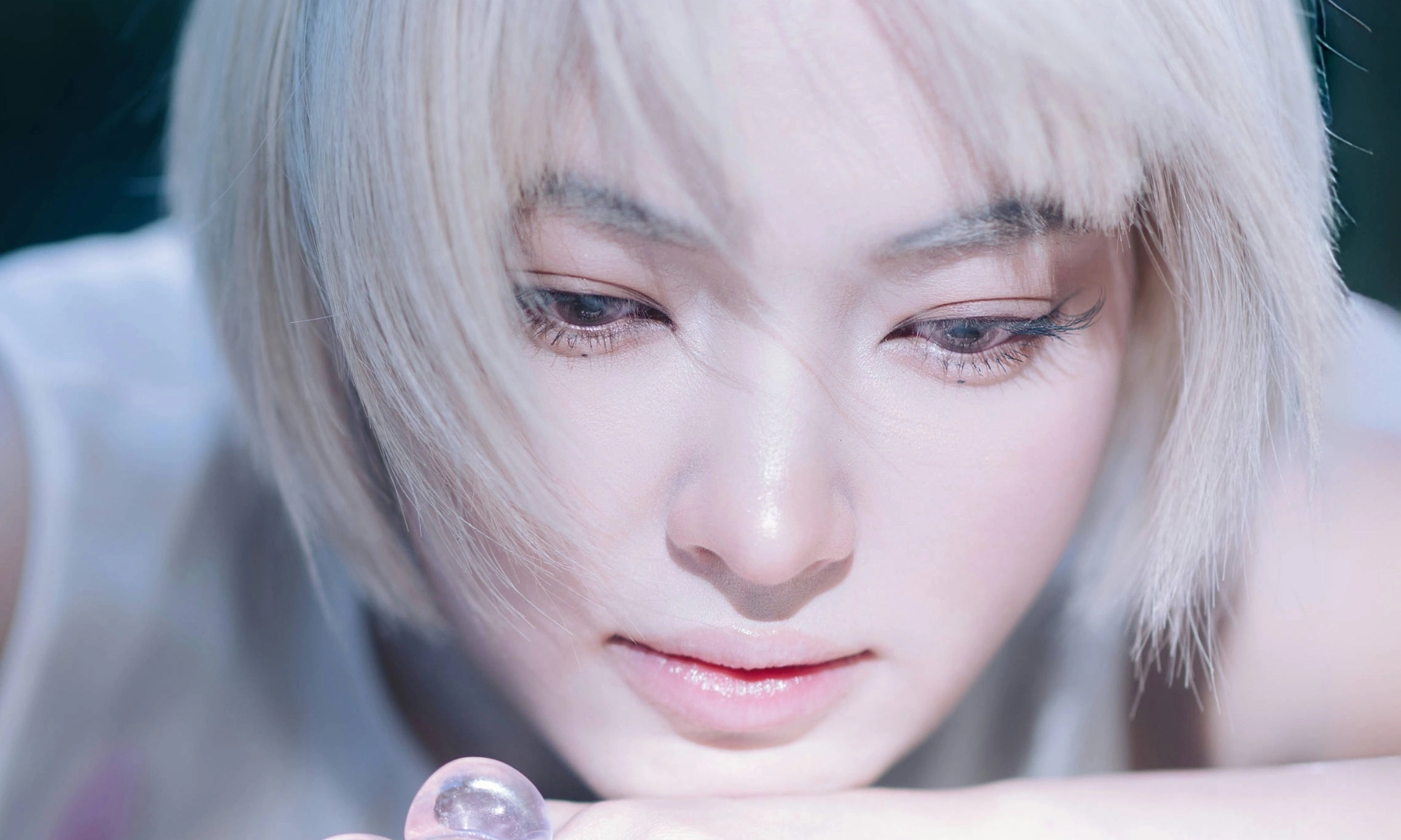 MV 'Big Girl Don’t You Cry' của Châu Bùi