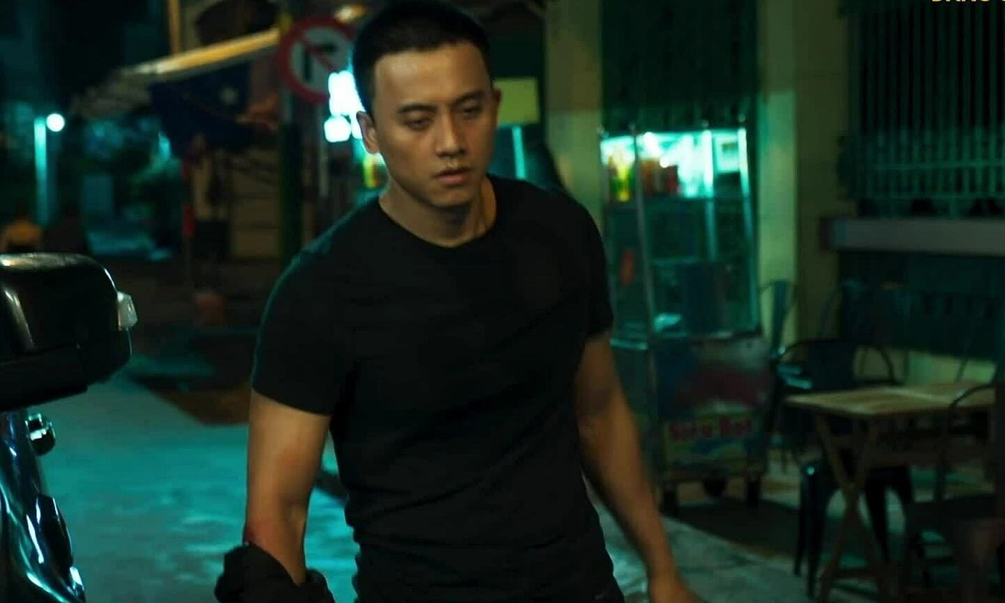 Phân đoạn Tài đối đầu với nhóm giang hồ "Tài"