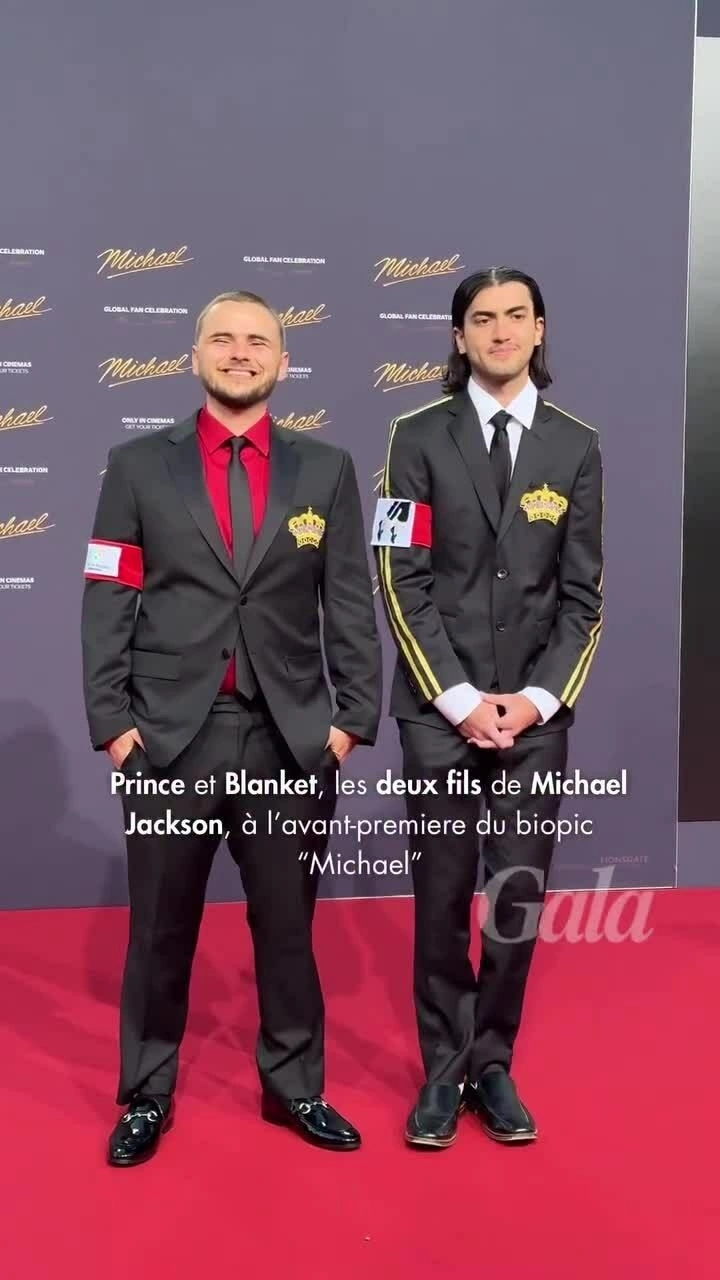 Con trai út Michael Jackson hiếm hoi đi thảm đỏ