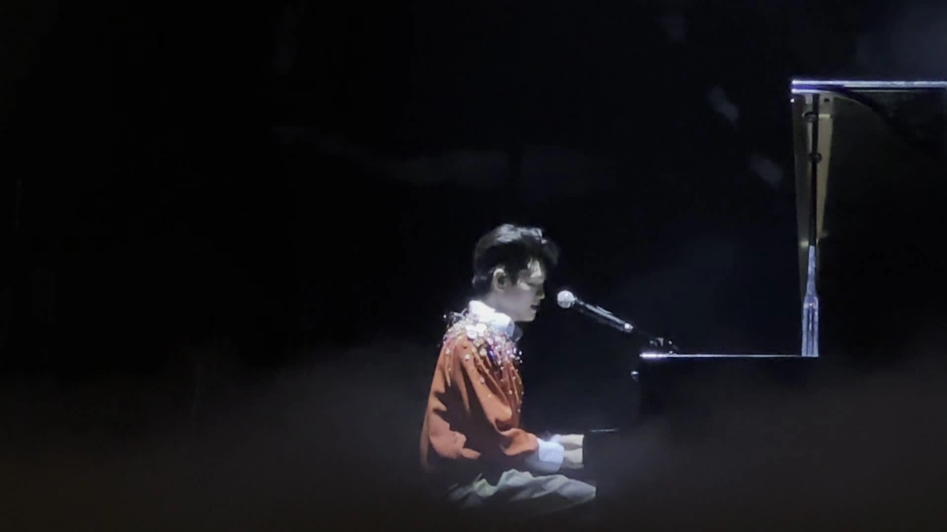 buitruonglinh: Giấc mơ concert đầu tay thành hiện thực