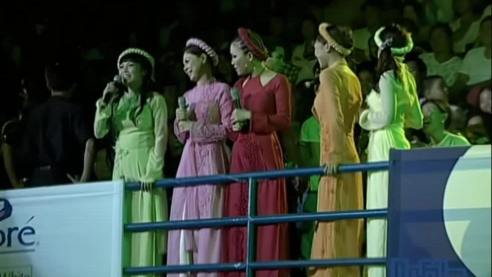 Thanh Thảo, Quang Dũng trong tiết mục "Hò đối đáp"