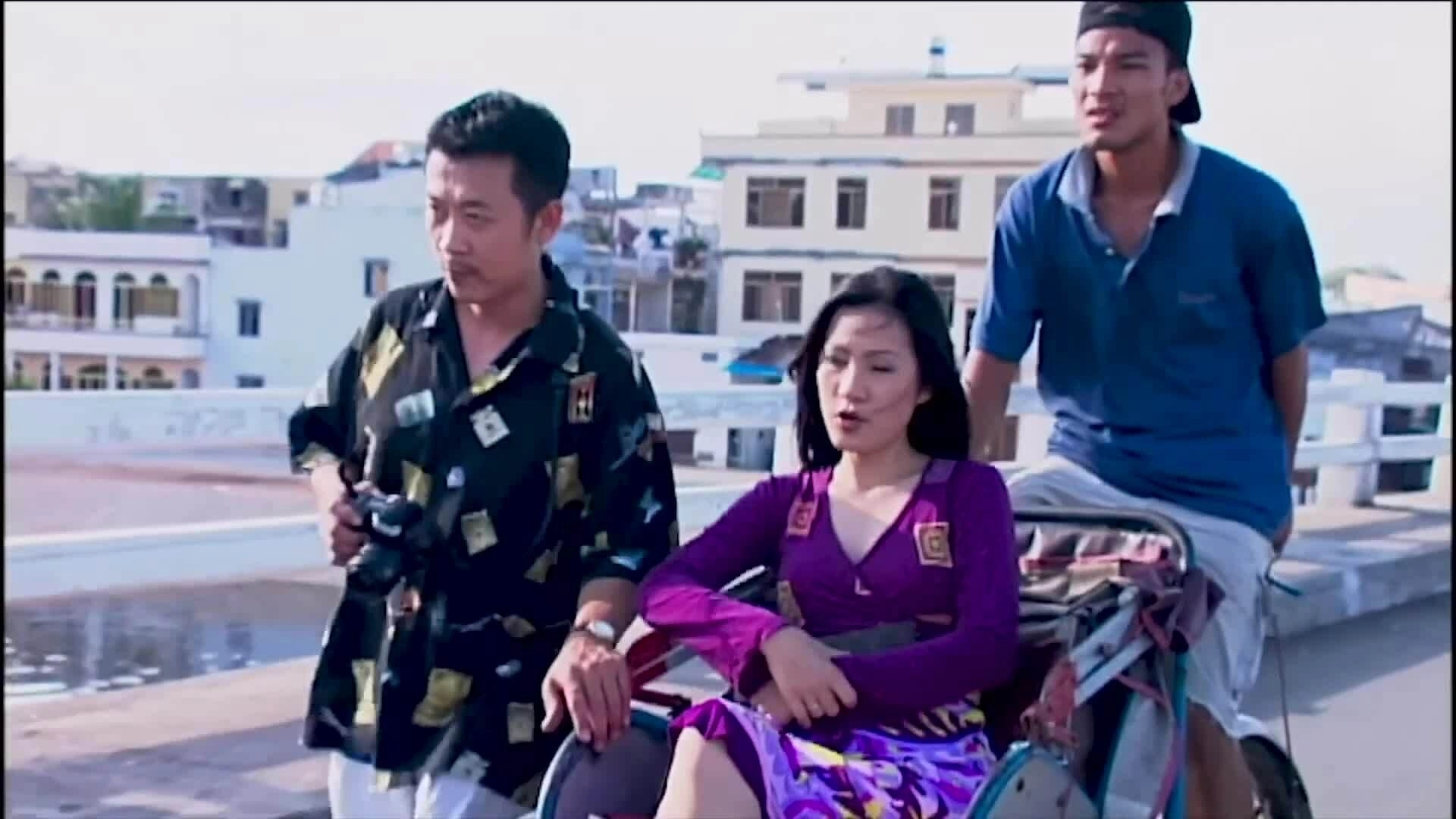 Vân Sơn, Hồng Đào trong phim Vật đổi sao dời