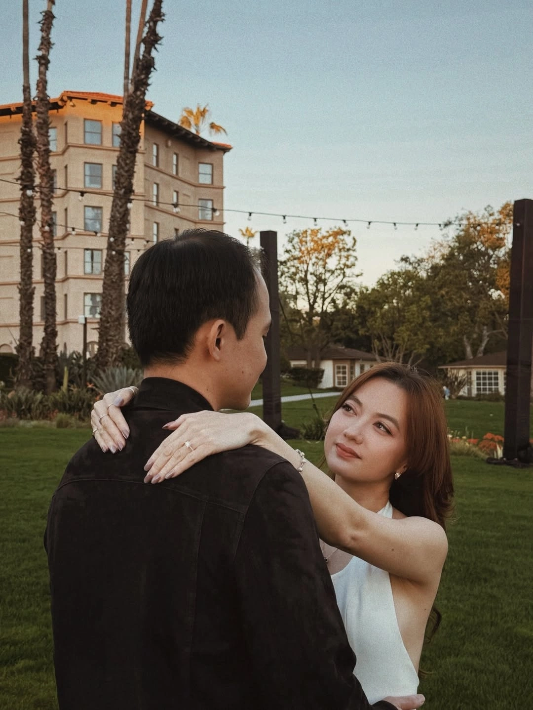 Xuân Nghi và người yêu cover dance "Good Goodbye"