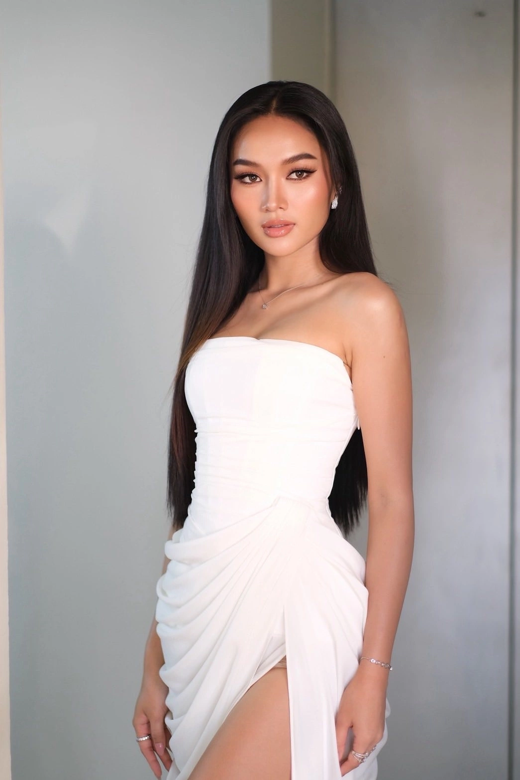 Sắc vóc kỹ thuật viên y khoa đăng quang Miss World Thailand