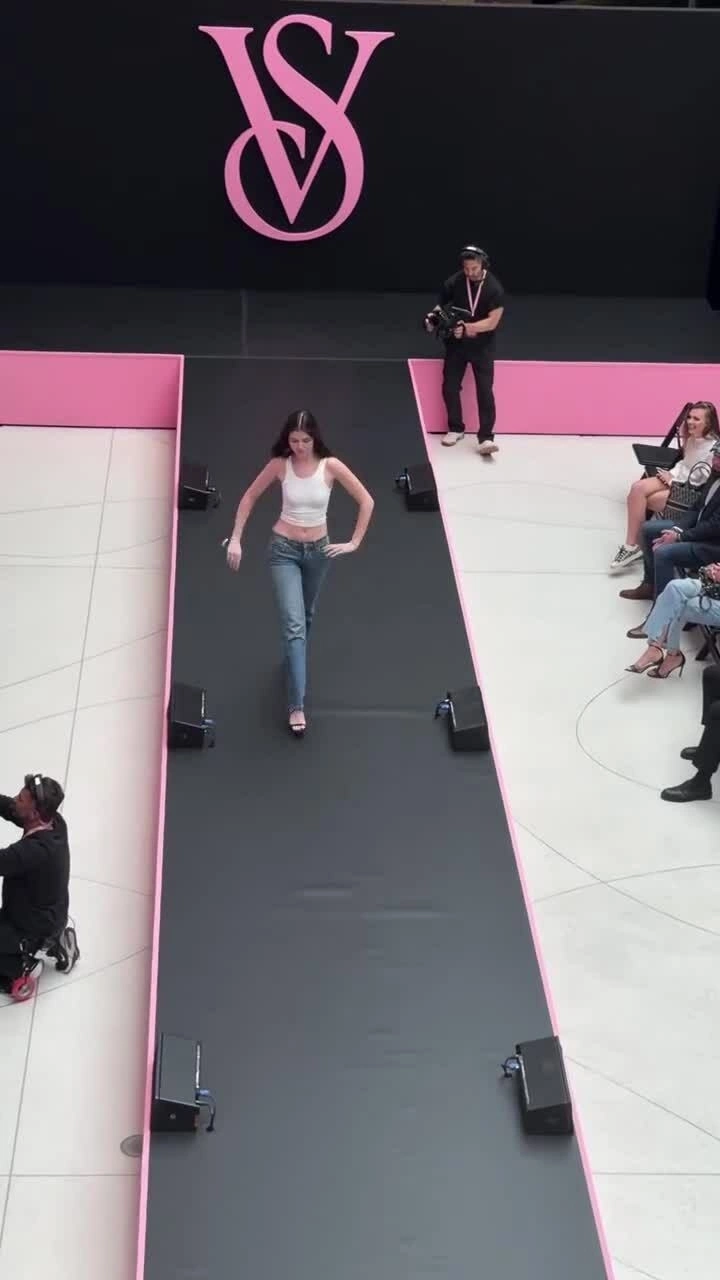 Victoria's Secret 2026 tổ chức casting