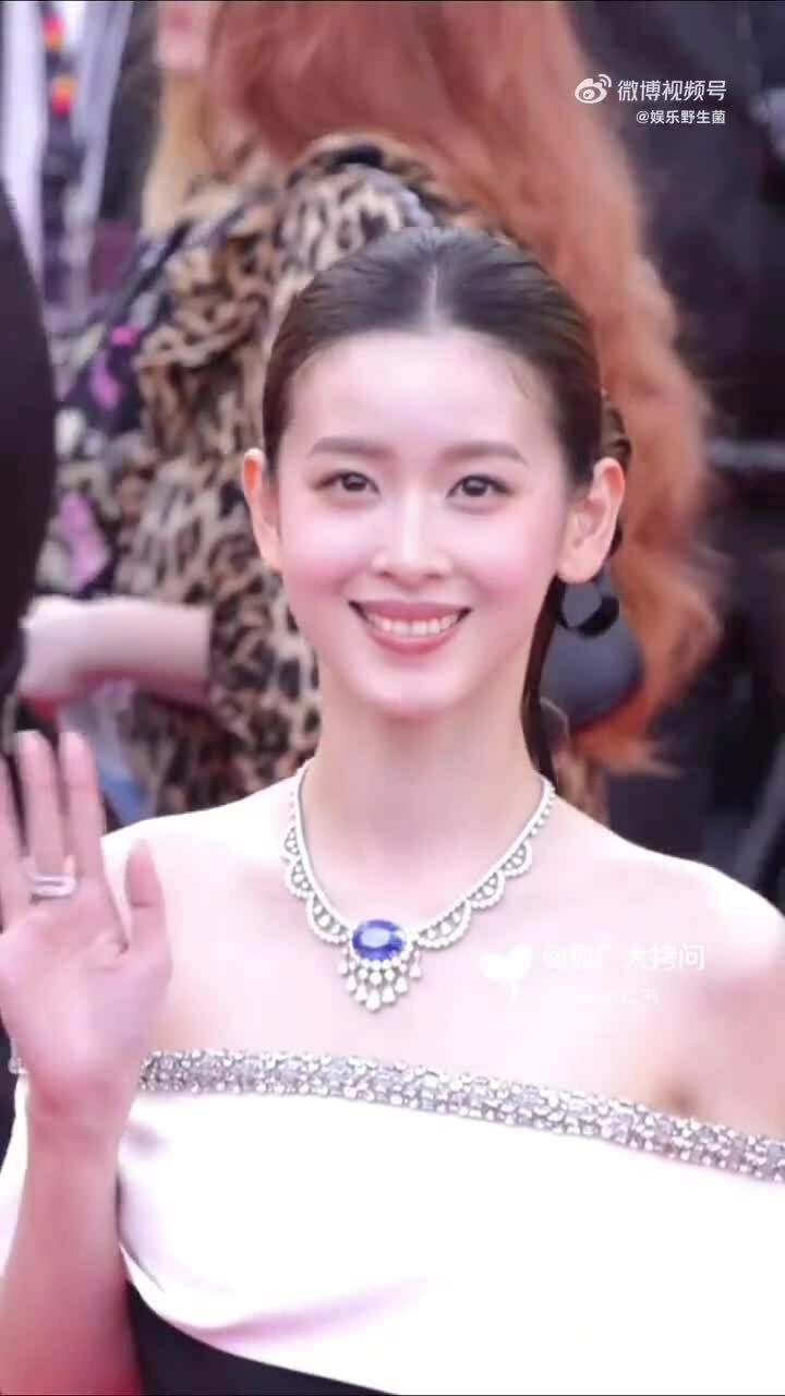 Chương Trạch Thiên trên thảm đỏ Cannes