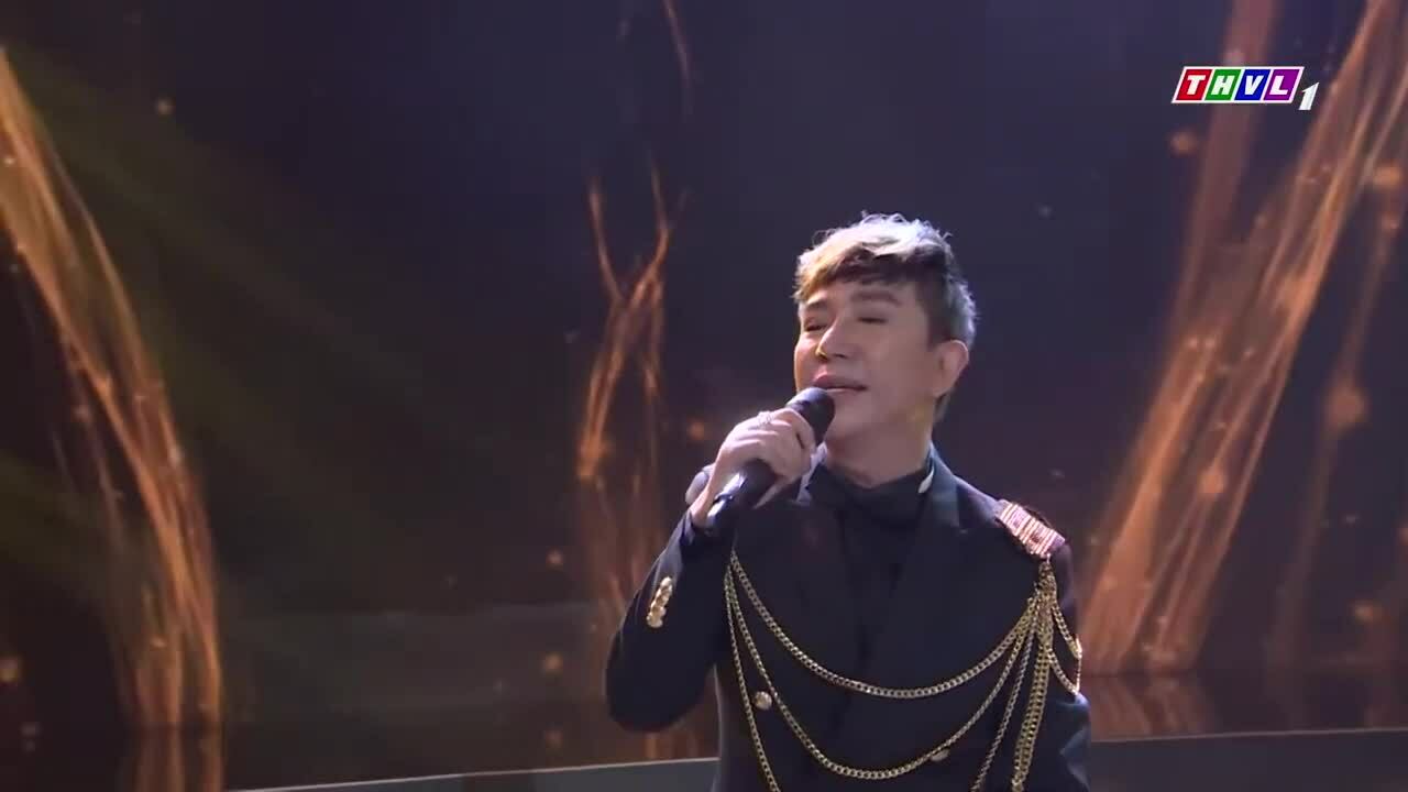 Long Nhật hát "Ở hai đầu nỗi nhớ" tại chương trình "Tuyệt đỉnh song ca - Cặp đôi vàng nhí" năm 2019