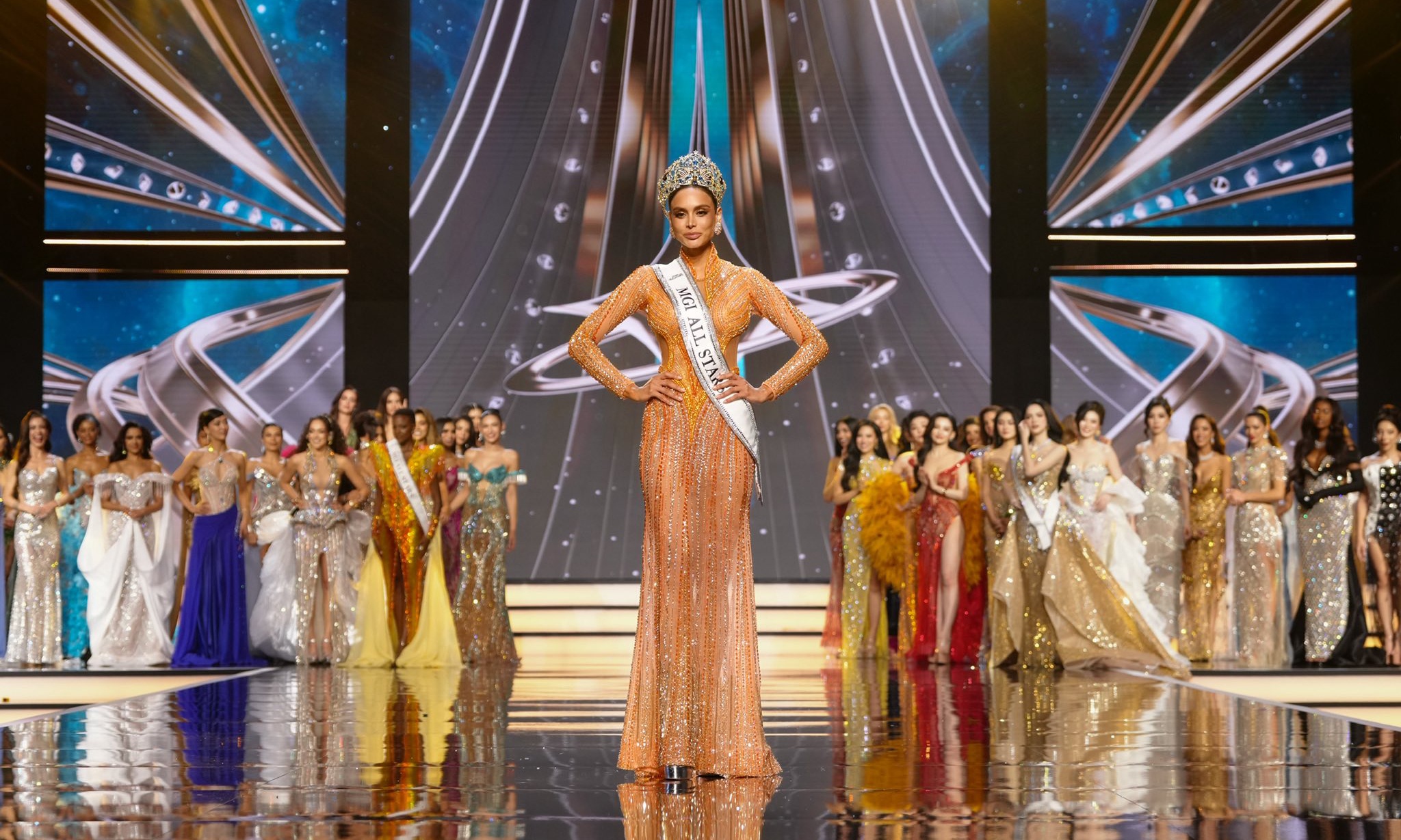 Mỹ nhân Colombia đăng quang Miss Grand All Stars mùa đầu tiên