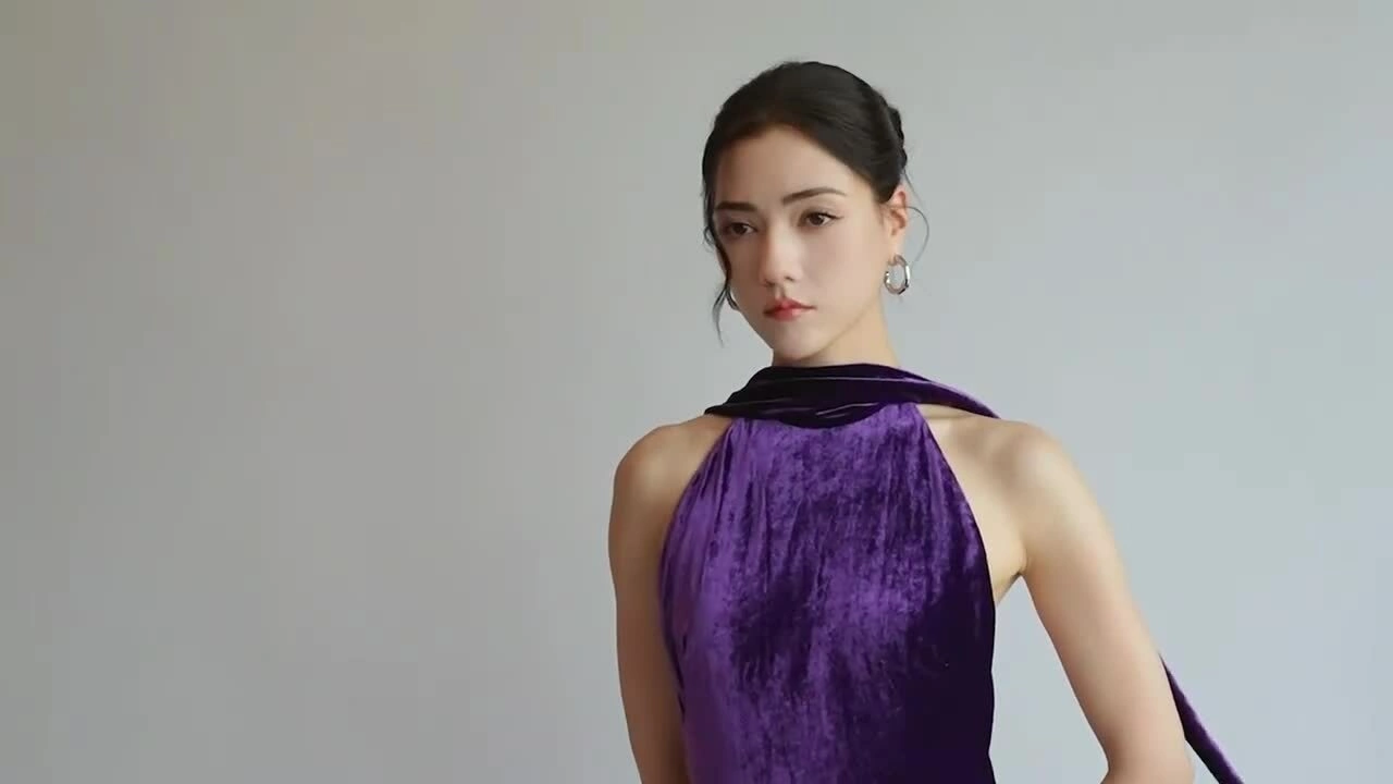 Na Nhiên chụp hình thời trang