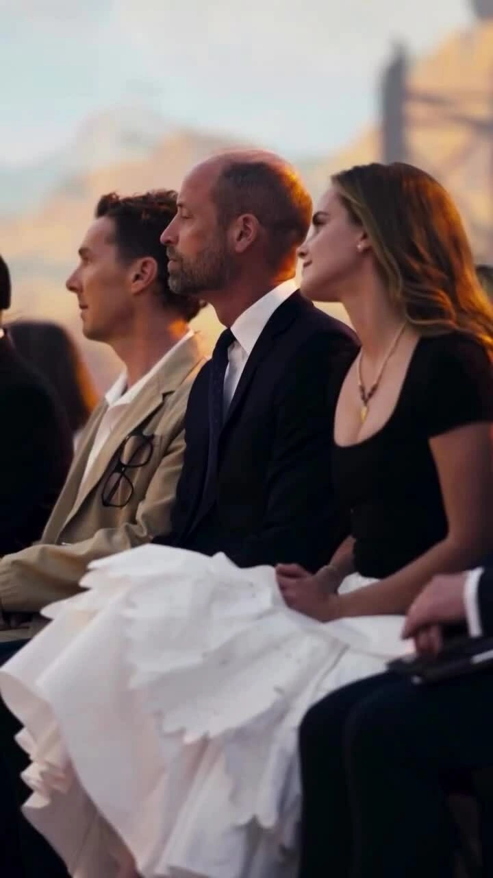 Emma Watson dự sự kiện cùng Thái tử William