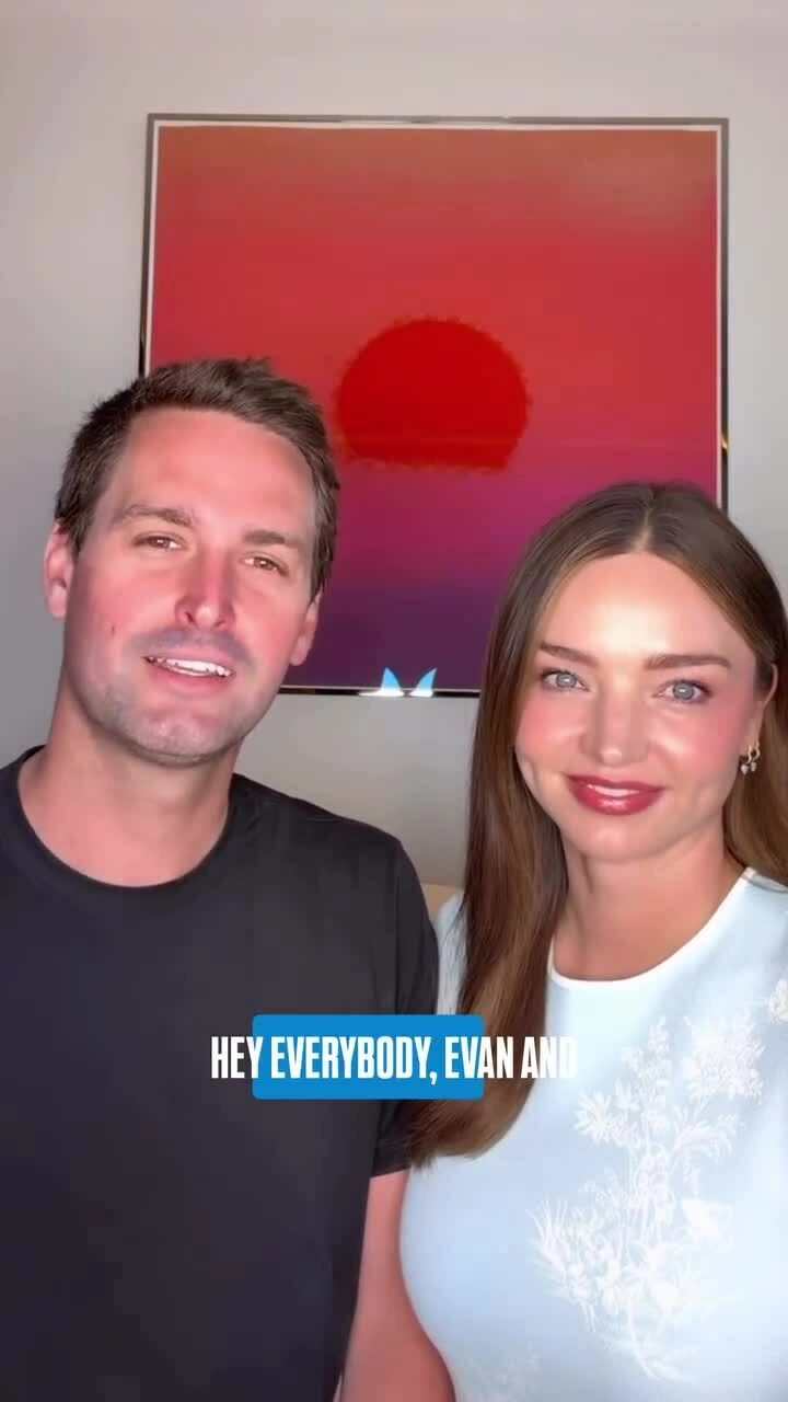 Vợ chồng Miranda Kerr giúp xóa khoản nợ 550 triệu USD cho người dân California