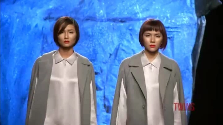 H'Hen Niê catwalk show 'The Twins' của Đỗ Mạnh Cường năm 2014