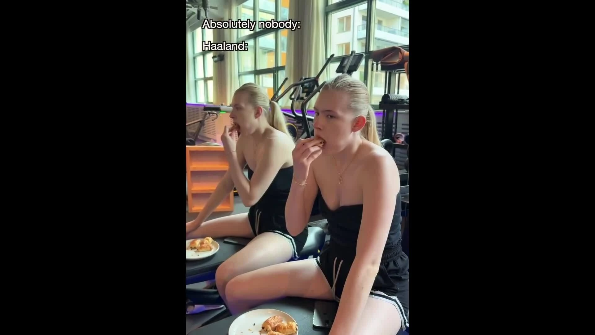 Julia Grop ăn giống Haaland
