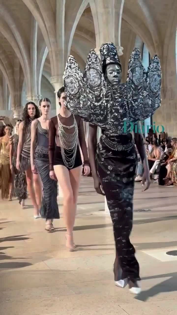 Show Haute Couture Thu Đông 2026 của Rahul Mishra