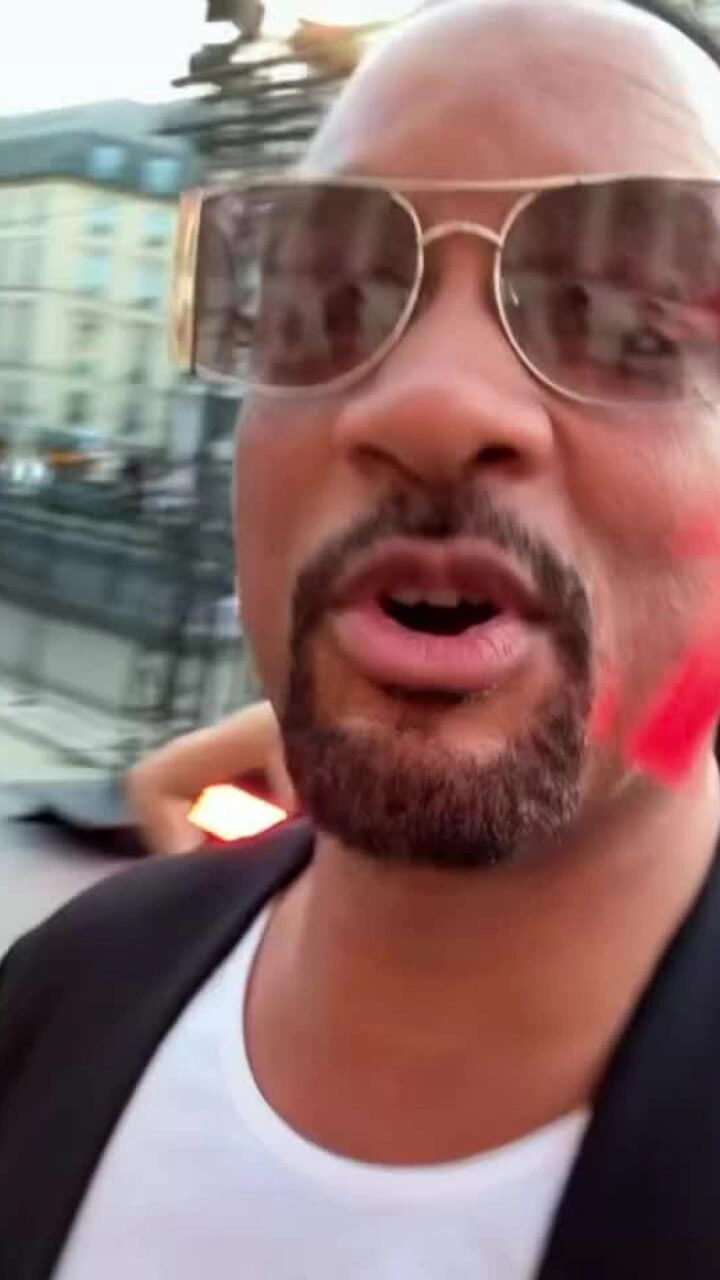 Vợ chồng Will Smith dự show thời trang của con trai