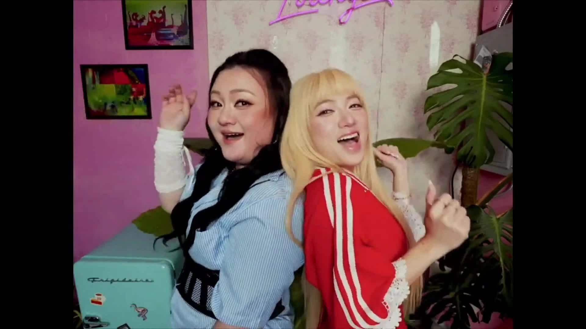 MV "Có ai quan tâm mình đâu" - Xuân Nghi, Xuân Mai
