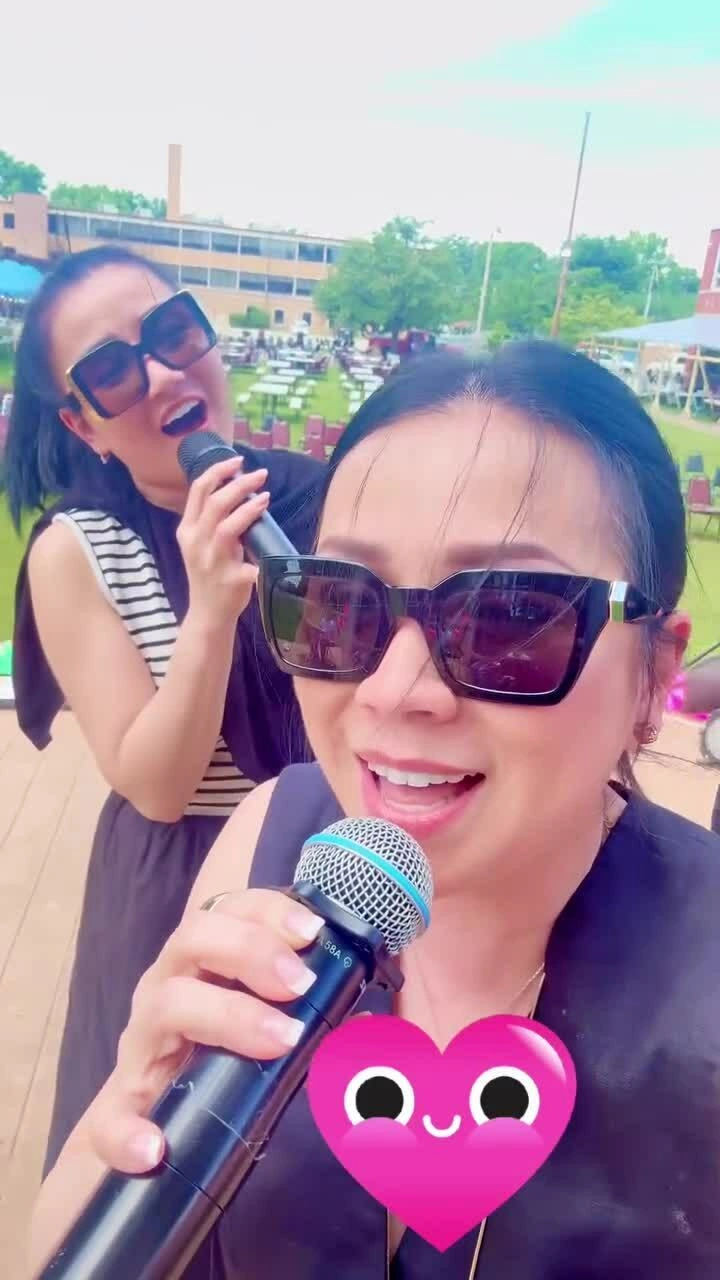 Tam Ca Áo Trắng hát "Phố xa"
